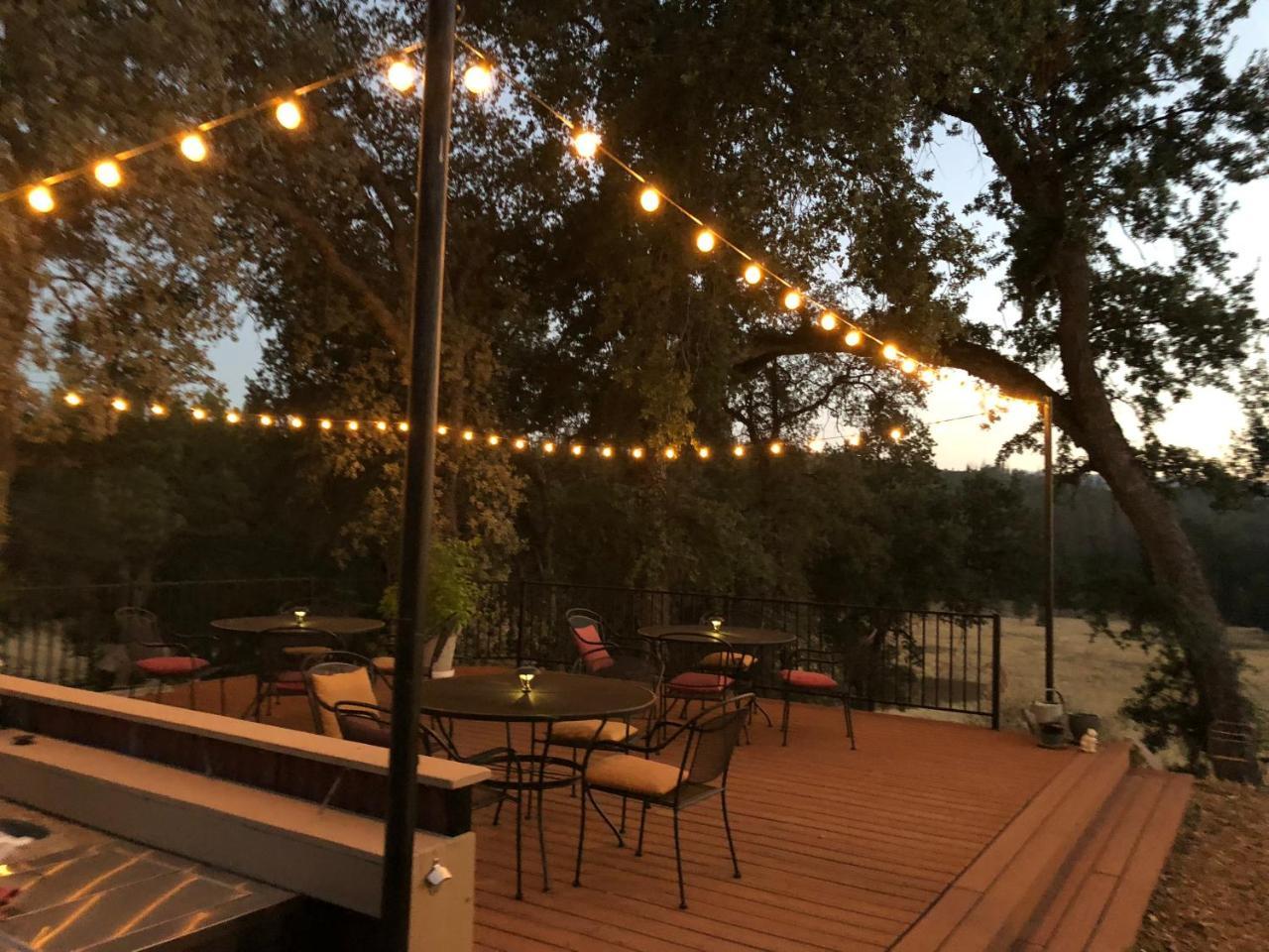 グローヴランド Red Tail Ranch Bed & Breakfast エクステリア 写真